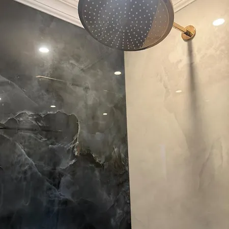 Апартамент The Chantrer Collection Luxury Sea & Бургас